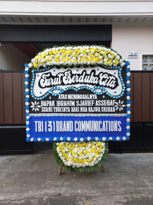 Papan Bunga Duka di Ngaringan